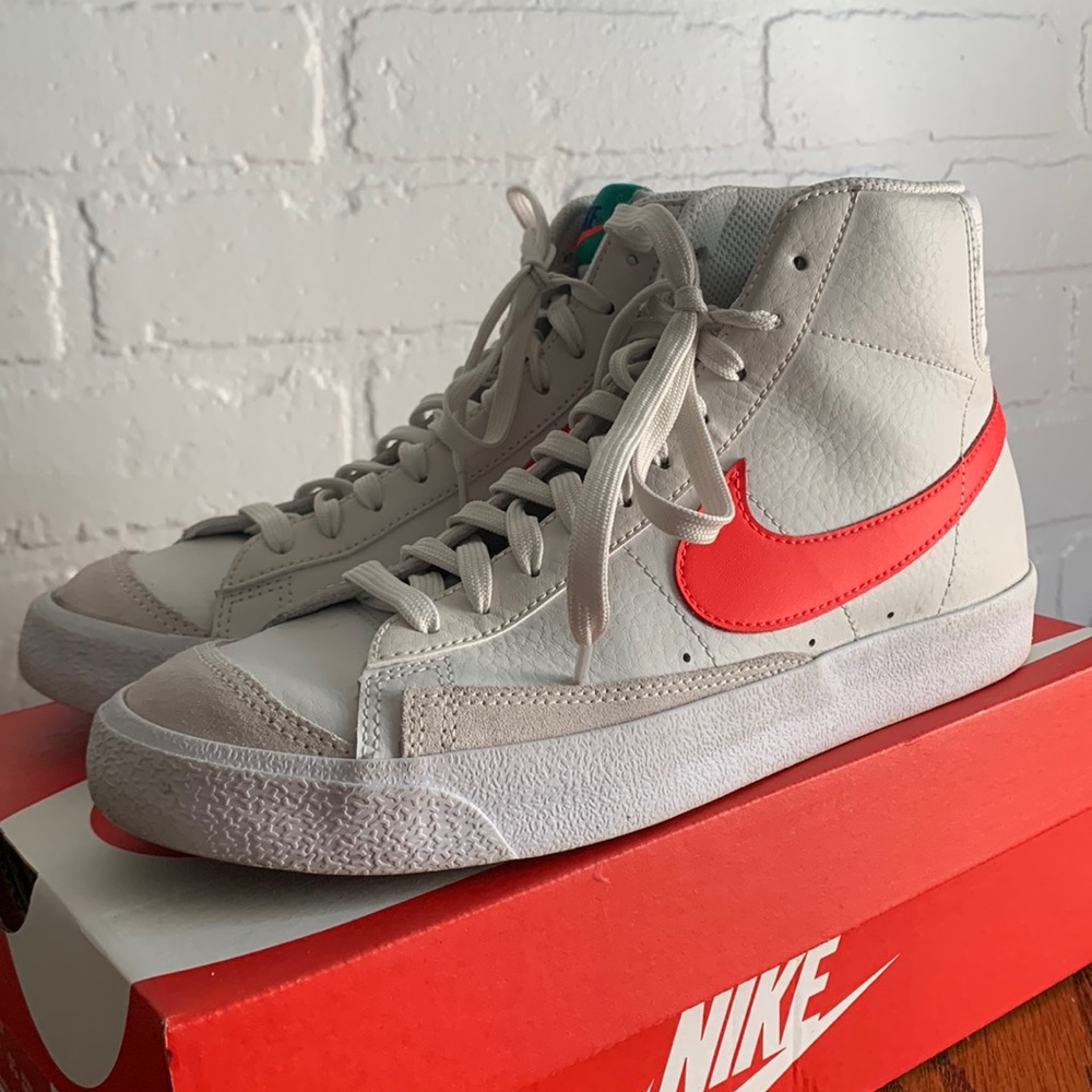Nike Blazers Mid 77